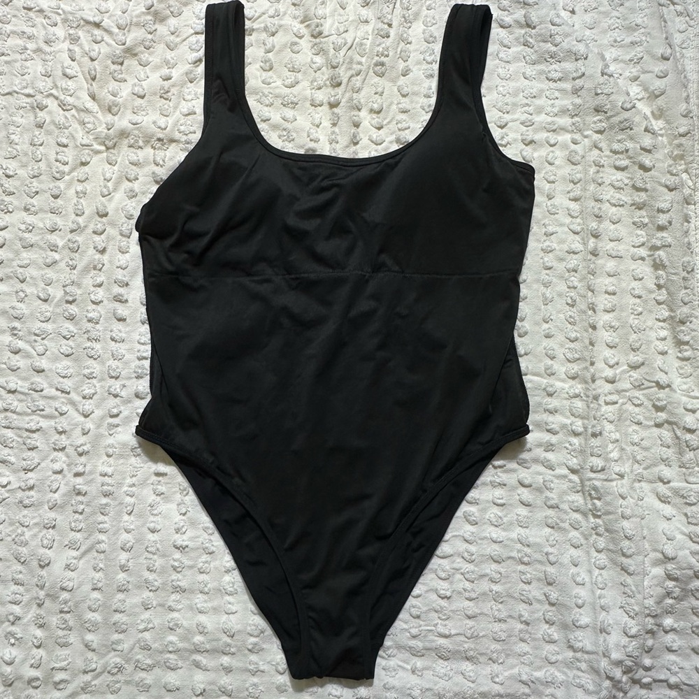 PINK Victoria's Secret Black One Piece Swimsuit Classic Design